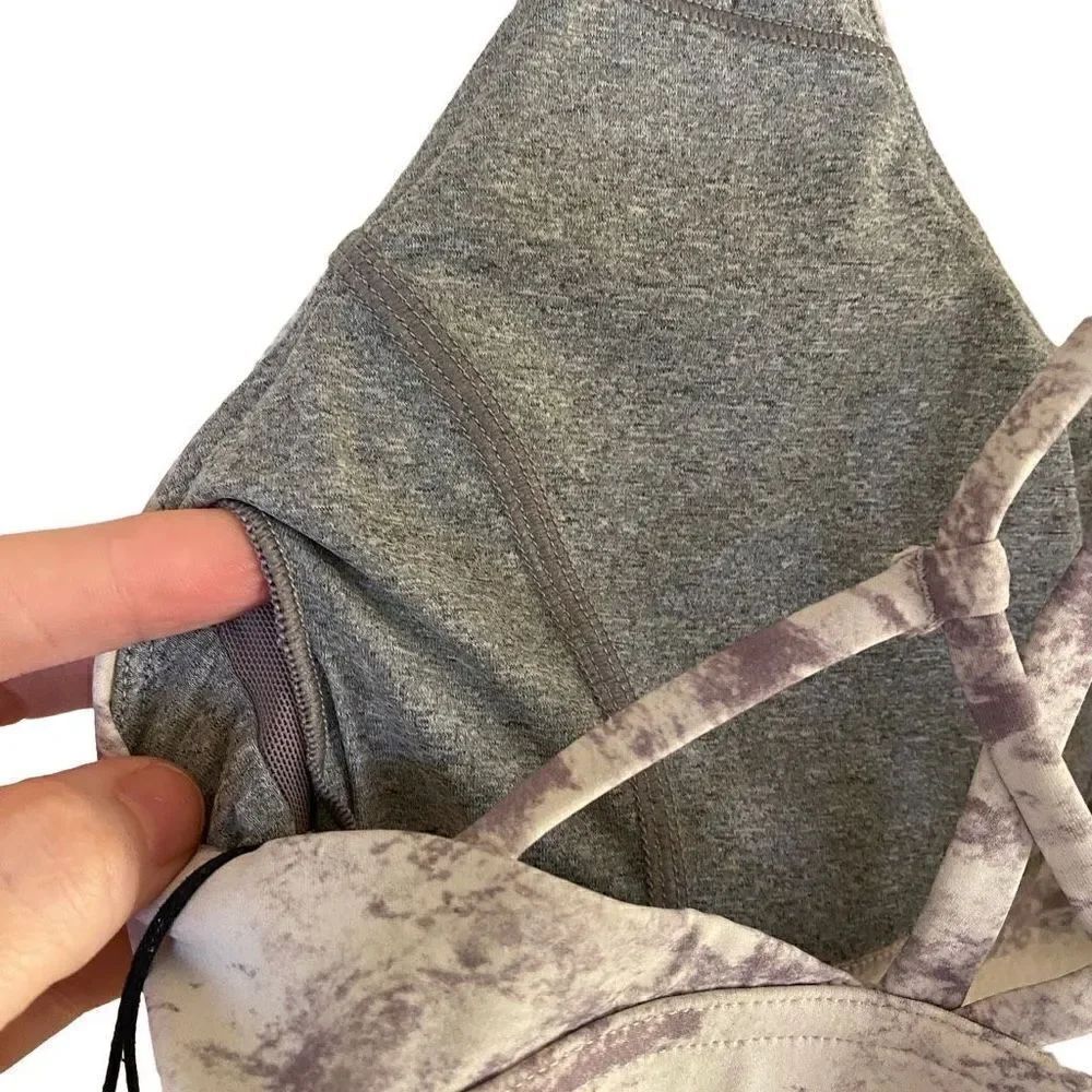 NEW J. Ing Large gray white sports bra strappy back removable padding inserts - Picture 4 of 5